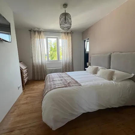 L Hirondelle 1 3* Erondelle