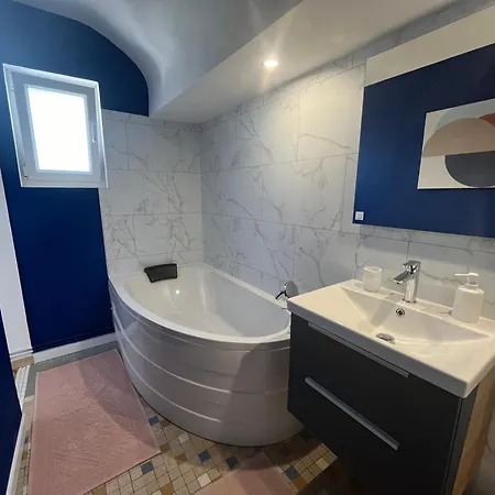 L Hirondelle 1 Bed & Breakfast *