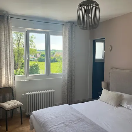 L Hirondelle 1 Bed & Breakfast Erondelle